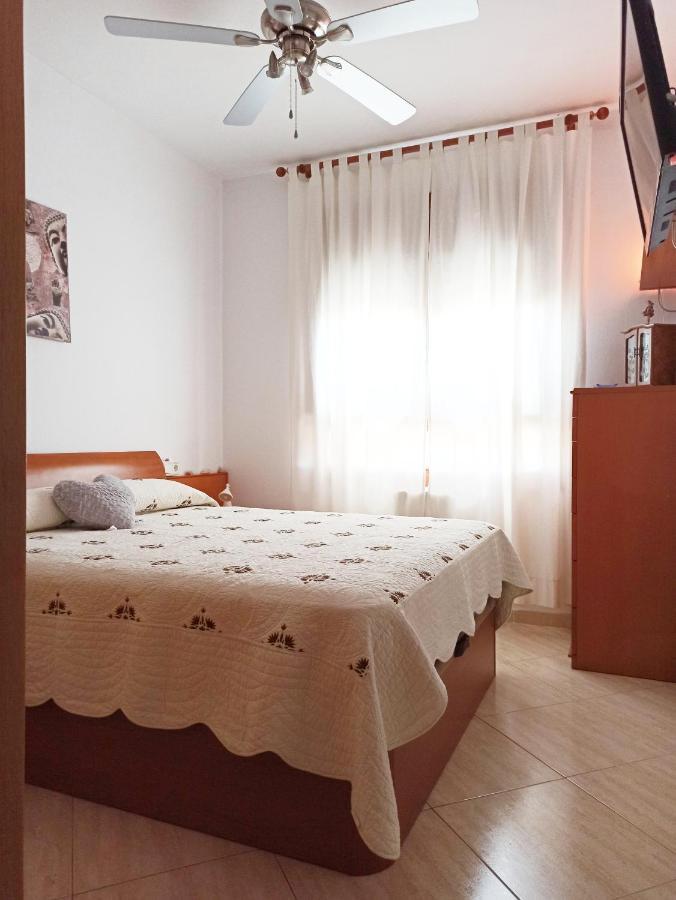 Ático con fantásticas vistas Appartamento Hospitalet De L'Infant Esterno foto